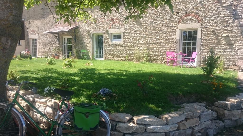 La Grange De Moisey Bed & Breakfast Marigny-les-Reullee Eksteriør bilde